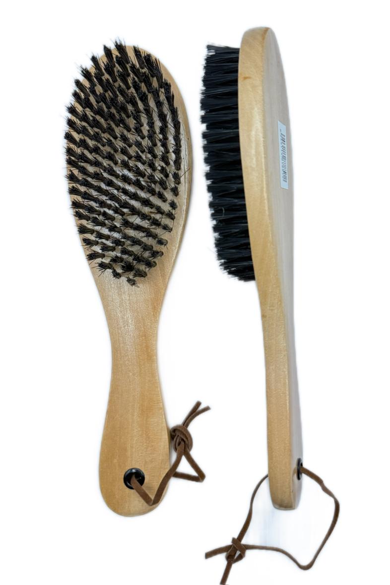 BROSSE CHAUSSURE AVEC MANCHE